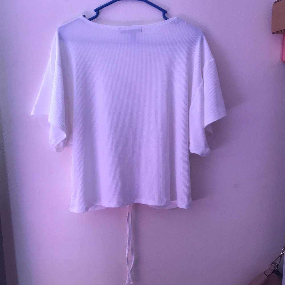 White Jaw-string Top